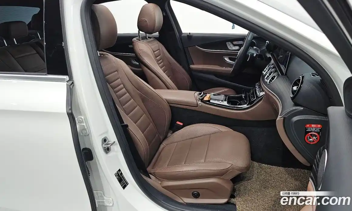 Mercedes-Benz E-Class 2022 2.0 гидро в Москве № 1617167, фото 17