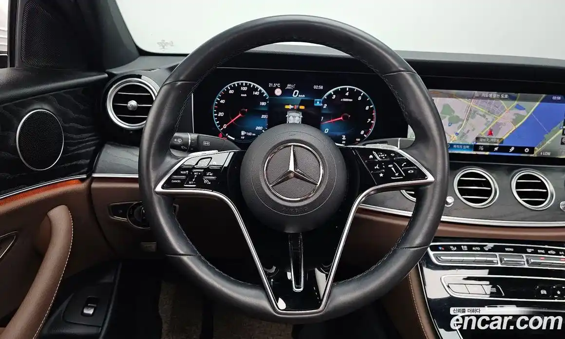 Mercedes-Benz E-Class 2022 2.0 гидро в Москве № 1617167, фото 19