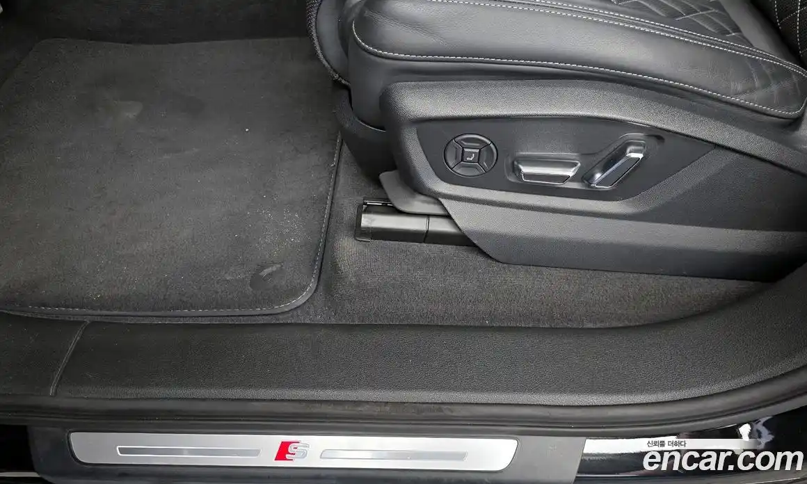 Audi Q7 2023 3.0 гидро в Москве № 1617620, фото 32