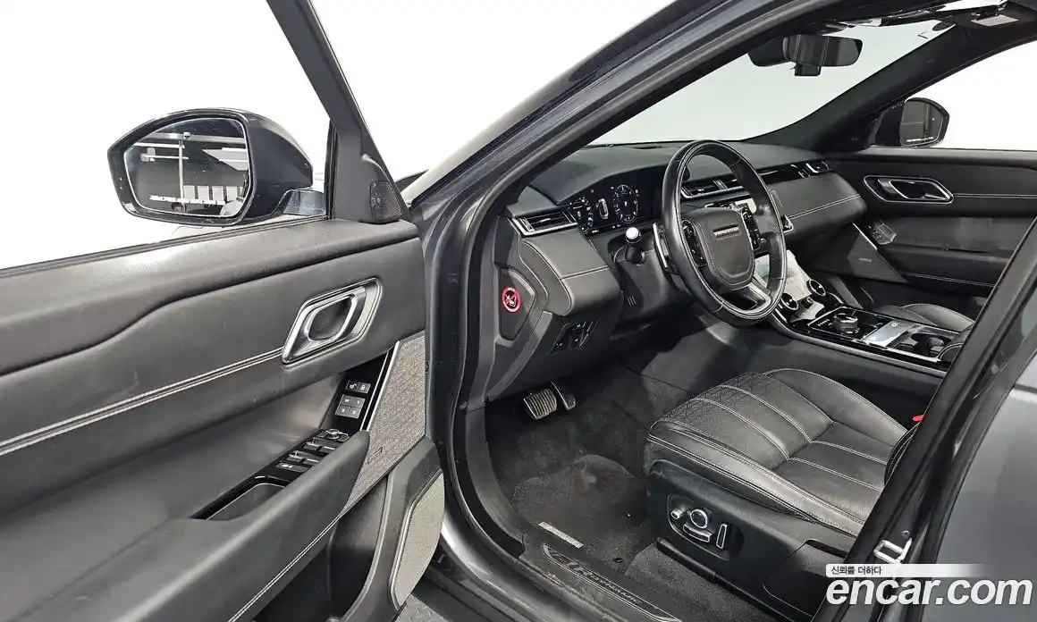 Land Rover Range-Rover Velar 2018 3.0 гидро в Москве № 1619564, фото 12