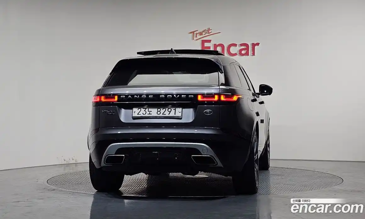 Land Rover Range-Rover Velar 2018 3.0 гидро в Москве № 1619564, фото 3