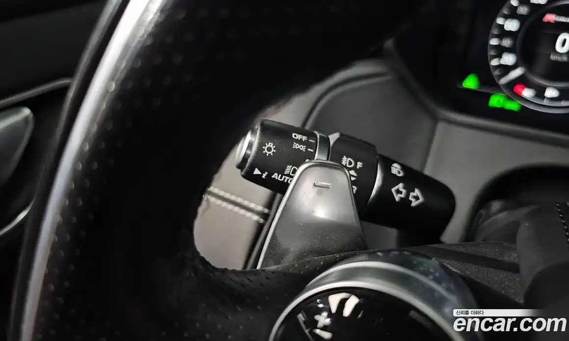 Land Rover Range-Rover Velar 2018 3.0 гидро в Москве № 1619564, фото 34
