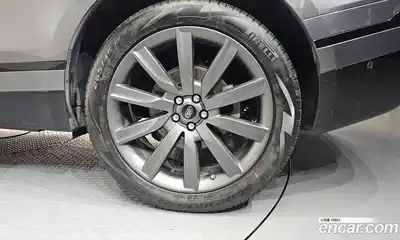 Land Rover Range-Rover Velar 2018 3.0 гидро в Москве № 1619564, миниатюра 6