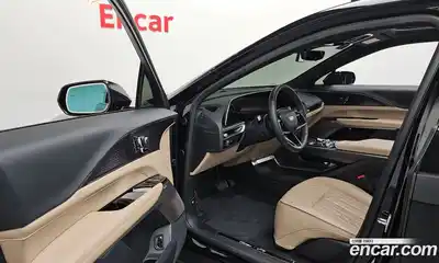 Cadillac Lyriq 2024 0.3 гидро в Москве № 1622798, миниатюра 12