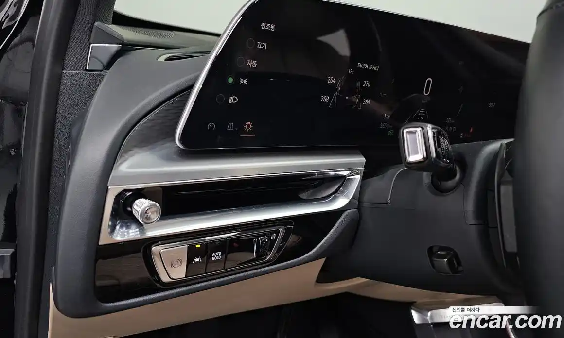 Cadillac Lyriq 2024 0.3 гидро в Москве № 1622798, фото 36