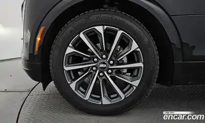 Cadillac Lyriq 2024 0.3 гидро в Москве № 1622798, миниатюра 4
