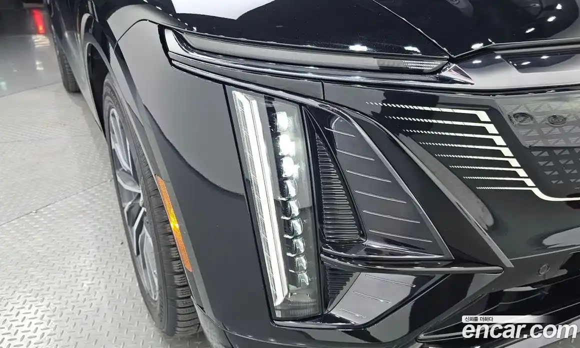 Cadillac Lyriq 2024 0.3 гидро в Москве № 1622798, фото 7