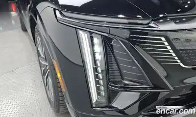 Cadillac Lyriq 2024 0.3 гидро в Москве № 1622798, миниатюра 7