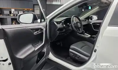 Toyota RAV4 2024 2.5 гидро в Москве № 1624330, миниатюра 12