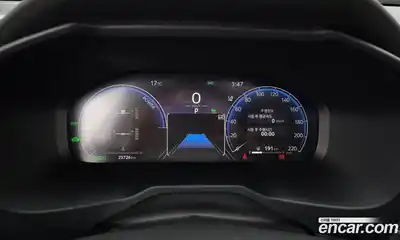 Toyota RAV4 2024 2.5 гидро в Москве № 1624330, миниатюра 10