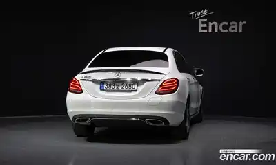 Mercedes-Benz C-Class 2018 2.0 гидро в Москве № 1689974, миниатюра 4