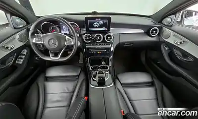 Mercedes-Benz C-Class 2018 2.0 гидро в Москве № 1689974, миниатюра 10