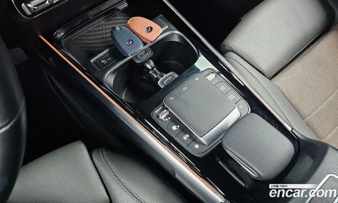 Mercedes-Benz EQB 2022 0.2 гидро в Москве № 1690028, фото 12