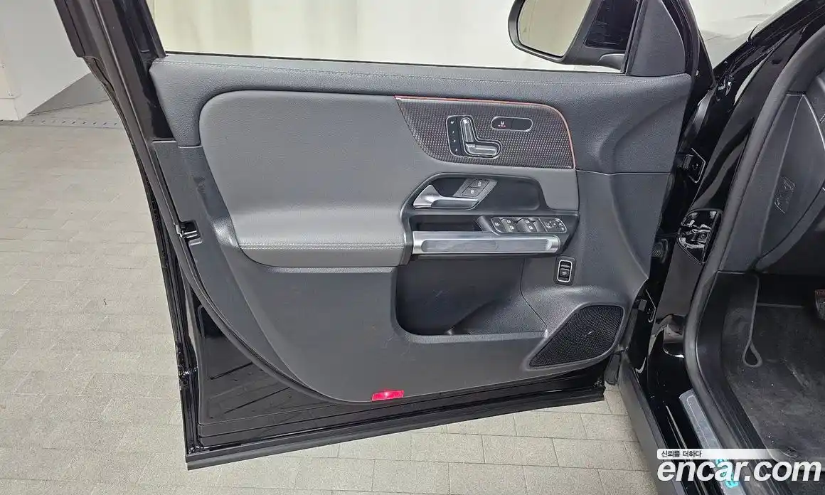 Mercedes-Benz EQB 2022 0.2 гидро в Москве № 1690028, фото 14