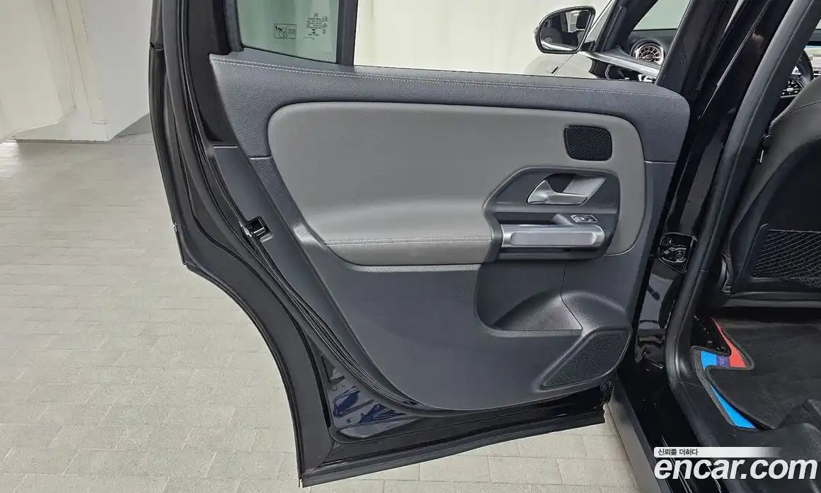 Mercedes-Benz EQB 2022 0.2 гидро в Москве № 1690028, фото 15