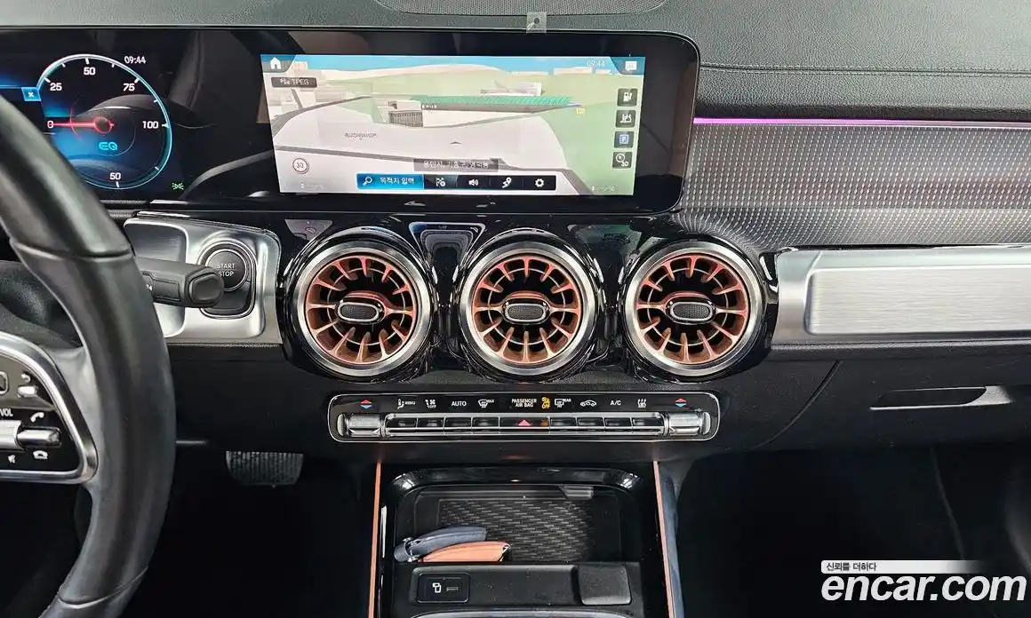 Mercedes-Benz EQB 2022 0.2 гидро в Москве № 1690028, фото 21