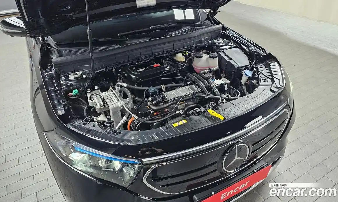 Mercedes-Benz EQB 2022 0.2 гидро в Москве № 1690028, фото 6