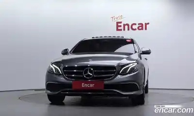 Mercedes-Benz E-Class 2019 2.0 гидро в Москве № 1690507, миниатюра 3