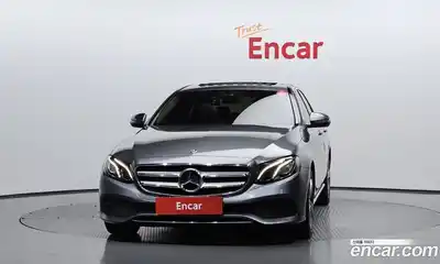 Mercedes-Benz E-Class 2018 2.0 гидро в Москве № 1690639, миниатюра 3