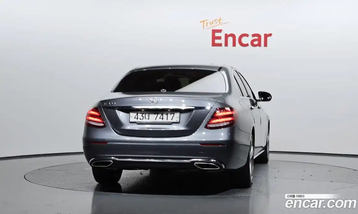 Mercedes-Benz E-Class 2018 2.0 гидро в Москве № 1690639, фото 4