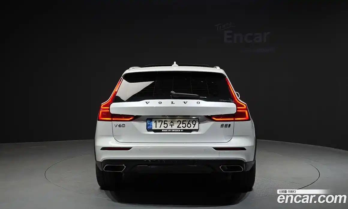 Volvo V60 2021 2.0 гидро в Москве № 1691528, фото 4