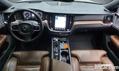 Volvo V60 2021 2.0 гидро в Москве № 1691528, миниатюра 10
