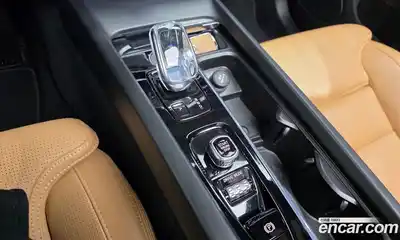 Volvo XC60 2020 2.0 гидро в Москве № 1691544, миниатюра 11