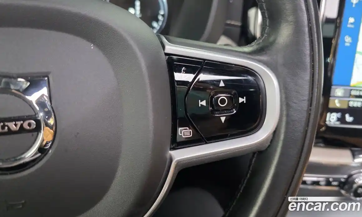 Volvo XC60 2020 2.0 гидро в Москве № 1691544, фото 33