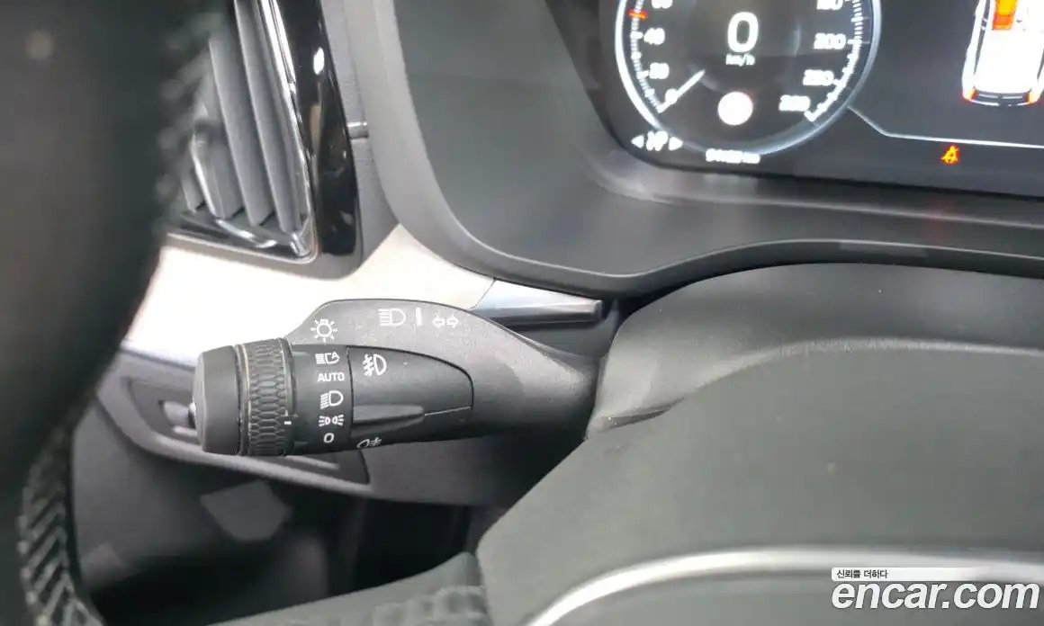 Volvo XC60 2020 2.0 гидро в Москве № 1691544, фото 34