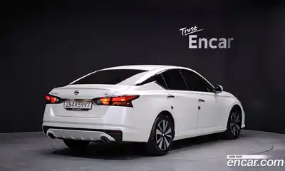 Nissan Altima 2019 2.5 гидро в Москве № 1691974, миниатюра 2