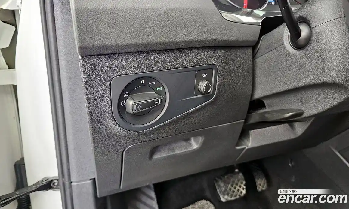 Volkswagen Tiguan 2019 2.0 гидро в Москве № 1693208, фото 22
