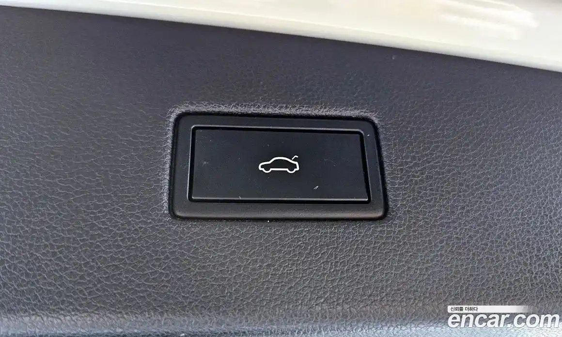 Volkswagen Tiguan 2019 2.0 гидро в Москве № 1693208, фото 33
