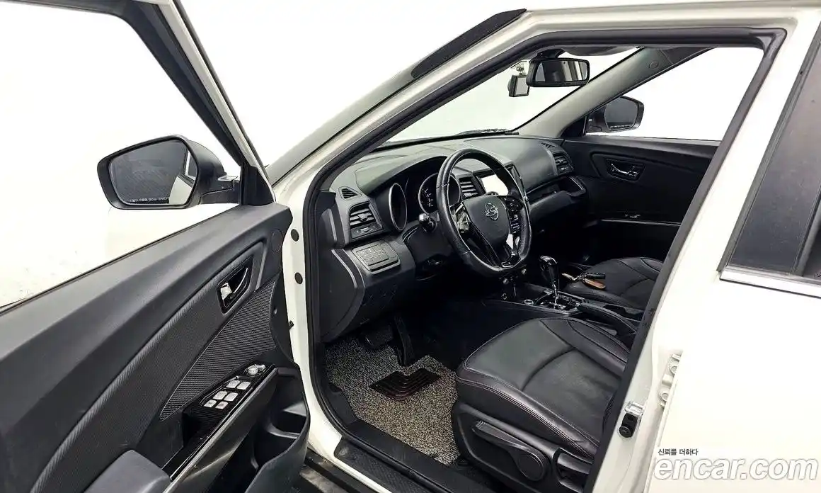 SsangYong TIBOLI 2017 1.6 гидро в Москве № 1759340, фото 13