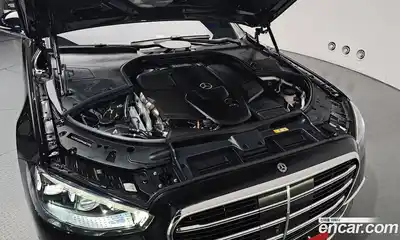 Mercedes-Benz S-Class 2024 3.0 гидро в Москве № 1762592, миниатюра 5