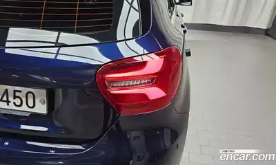 Mercedes-Benz A-Class 2018 1.6 гидро в Москве № 1762782, миниатюра 9