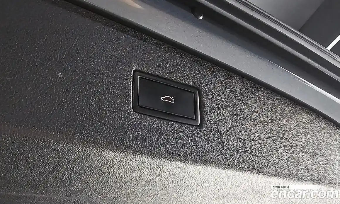 Volkswagen Tiguan 2020 2.0 гидро в Москве № 1765152, фото 26