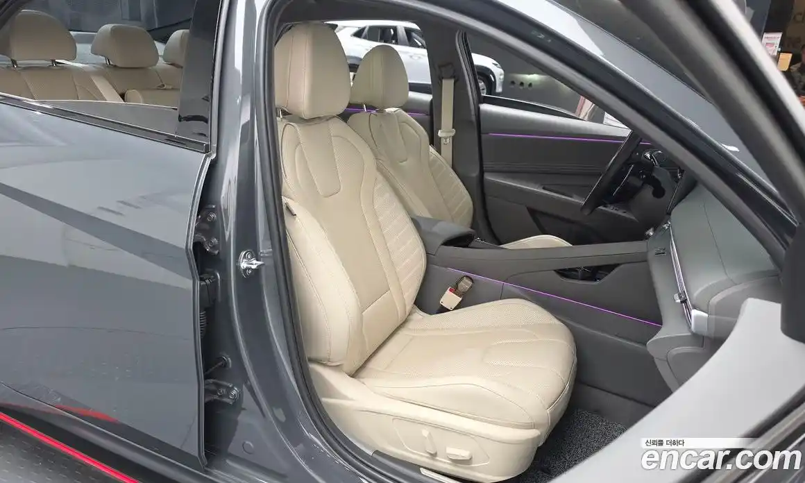 Hyundai Avante 2024 1.6 гидро в Москве № 1830677, фото 12