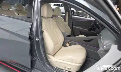 Hyundai Avante 2024 1.6 гидро в Москве № 1830677, миниатюра 12