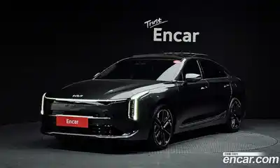Kia K8, 2025