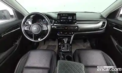 Kia Seltos 2021 1.6 гидро в Москве № 1831713, миниатюра 7