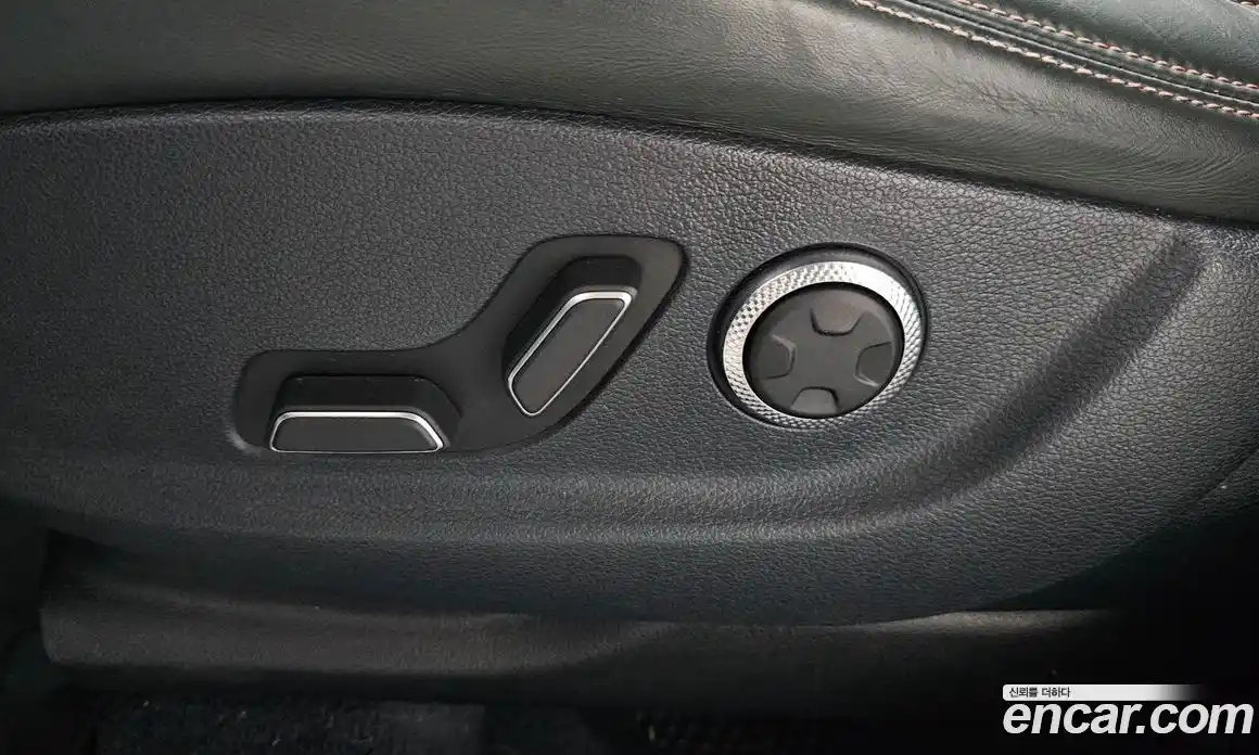 Genesis GV70 2021 2.5 гидро в Москве № 1832508, фото 35