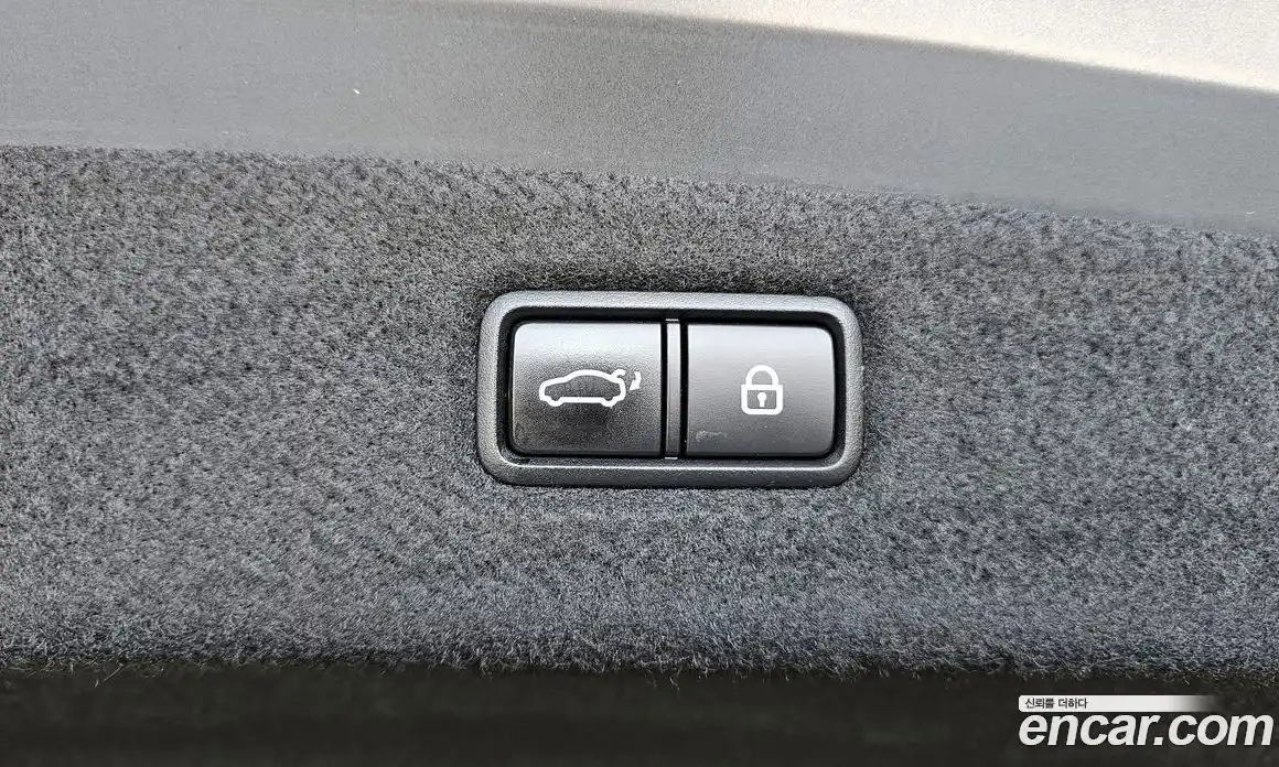 Genesis G90 2019 3.8 гидро в Москве № 1832563, фото 31