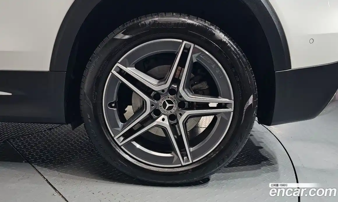 Mercedes-Benz GLB-Class 2023 2.0 гидро в Москве № 1833104, фото 7