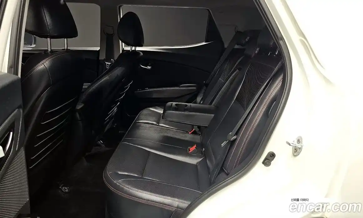 SsangYong TIBOLI 2016 1.6 гидро в Москве № 1833175, фото 12