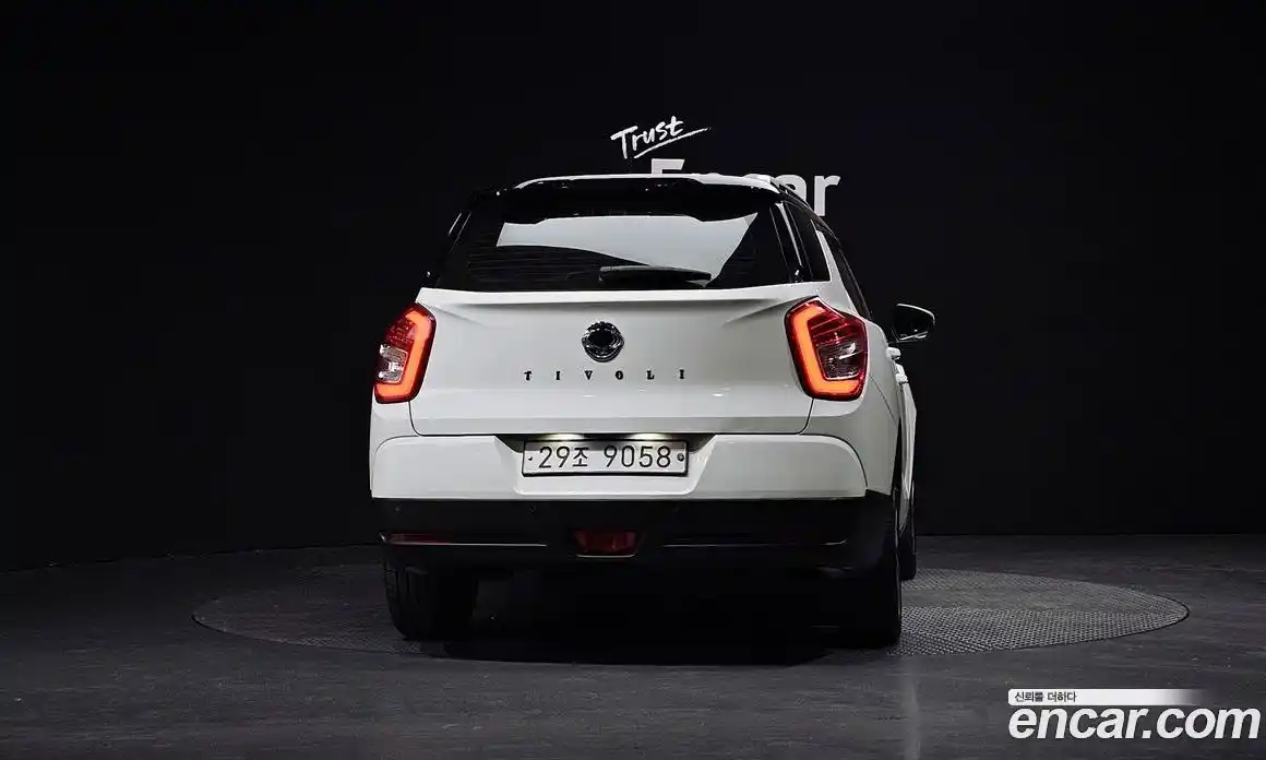 SsangYong TIBOLI 2016 1.6 гидро в Москве № 1833175, фото 4