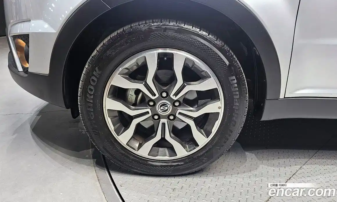 SsangYong Korando 2015 2.2 гидро в Москве № 1833253, фото 5