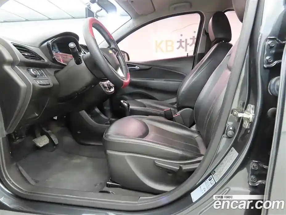 Chevrolet Spark 2017 1.0 гидро в Москве, фото 5