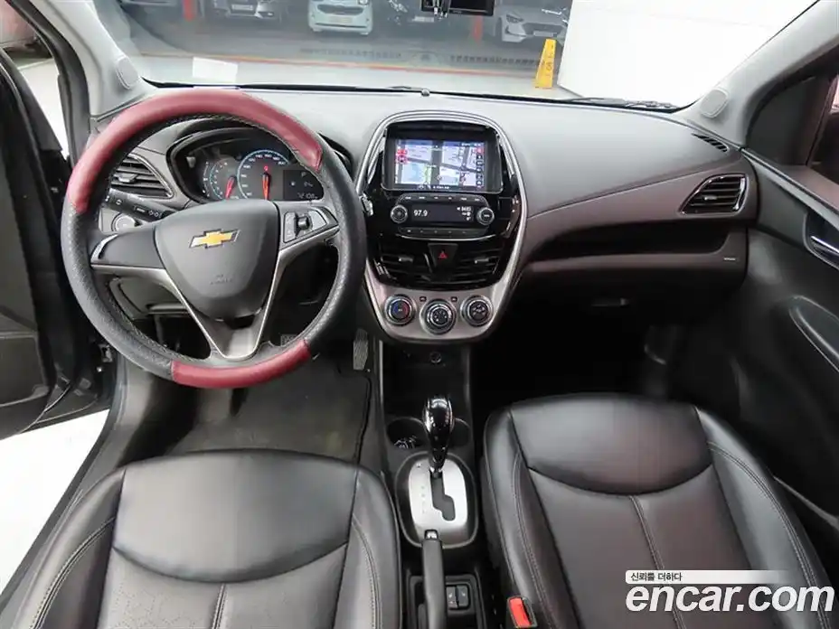 Chevrolet Spark 2017 1.0 гидро в Москве, фото 7