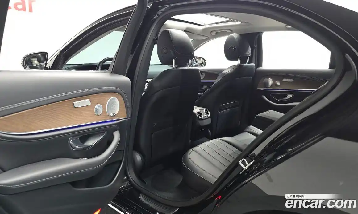 Mercedes-Benz E-Class 2020 2.0 гидро в Москве № 1834407, фото 15