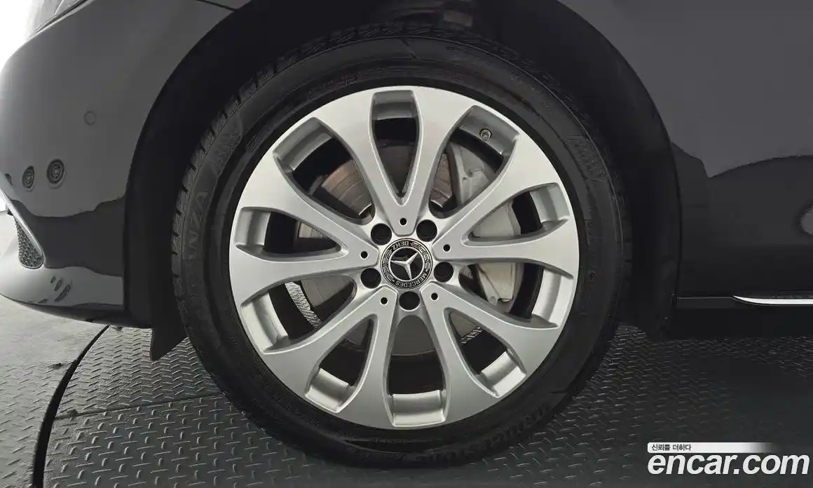Mercedes-Benz E-Class 2020 2.0 гидро в Москве № 1834407, фото 4